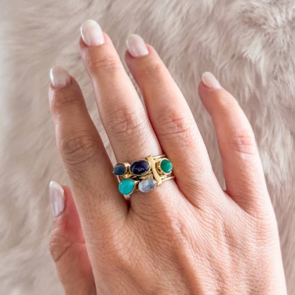 FIVE STONE BRASS RING SET 💖STUNNING💖 - Picture 2 of 3